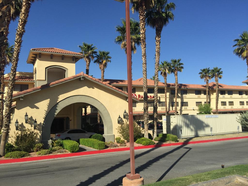 فندق Ramada By Wyndham بارستاو، سان بيرناردينو، كاليفورنيا المظهر الخارجي الصورة